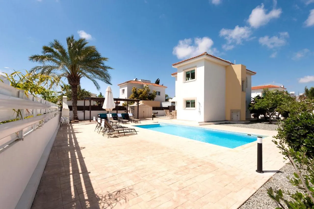 Villa Carolina Ayia Napa