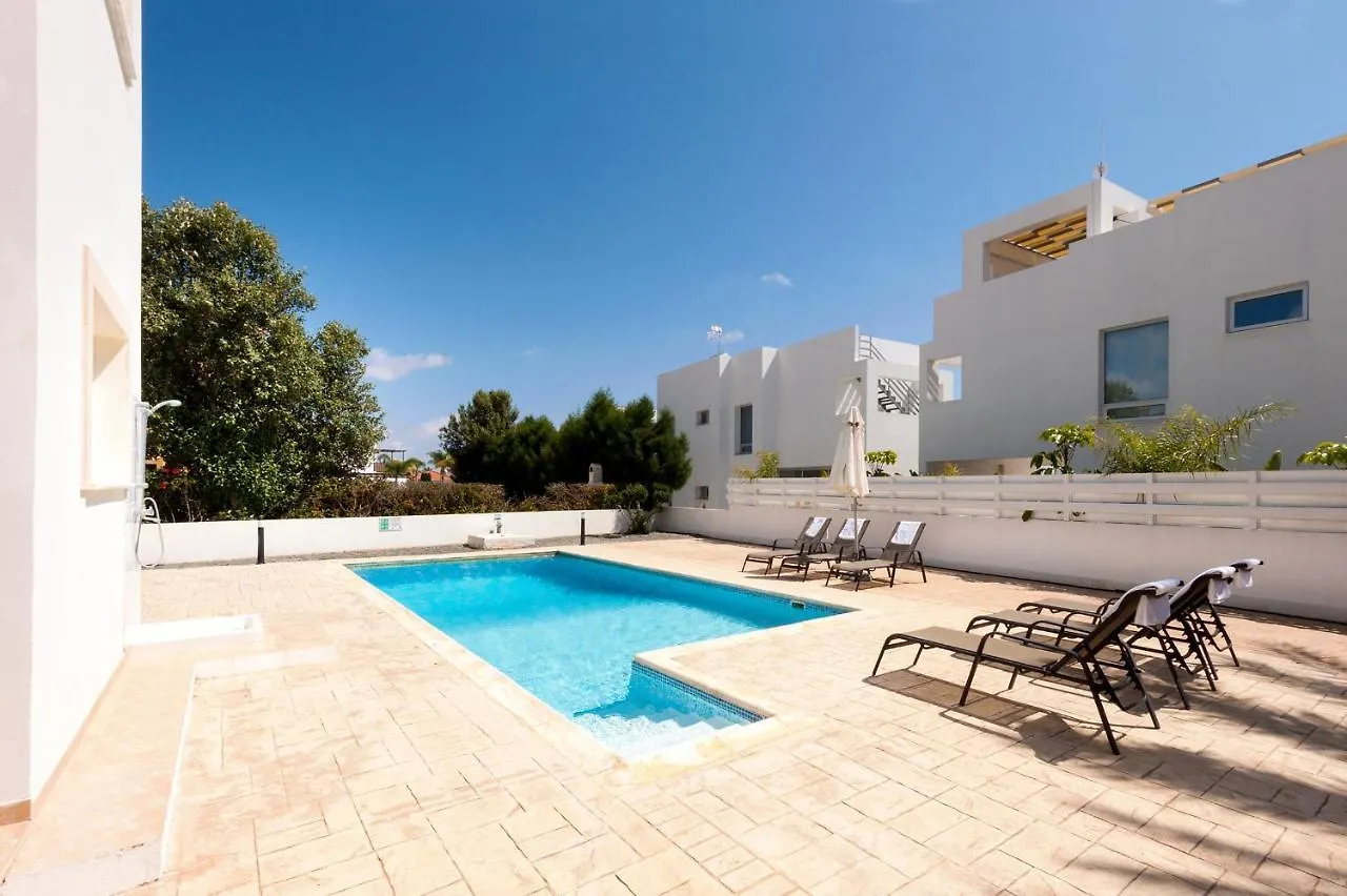 Villa Carolina Ayia Napa