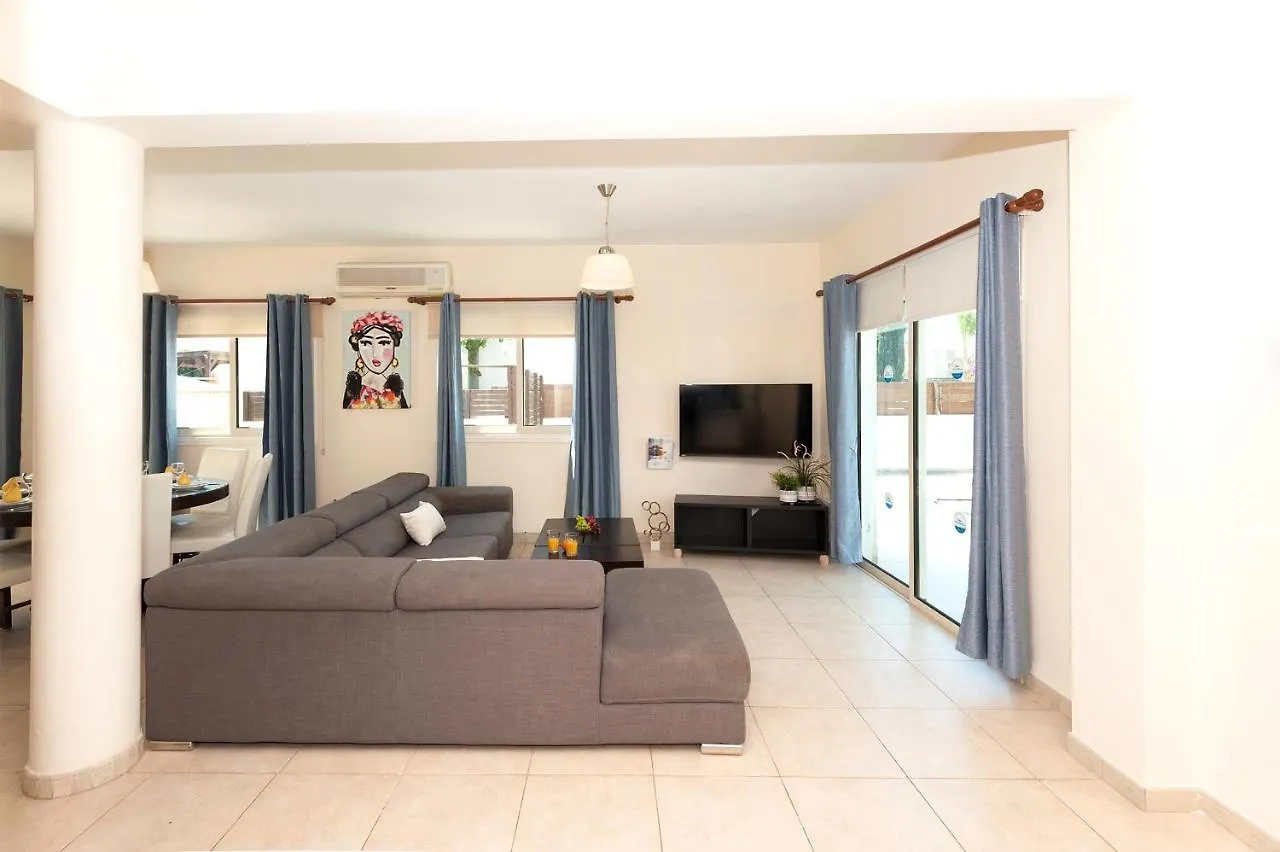Villa Carolina Ayia Napa