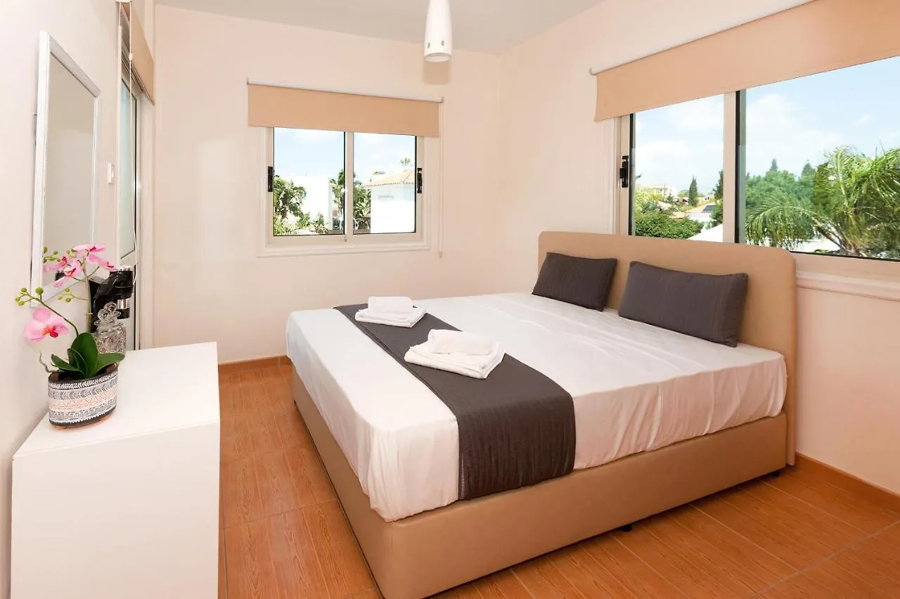 Villa Carolina Ayia Napa